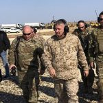 سنتکام فرماندهی نیروها در افغانستان را به دست می گیرد